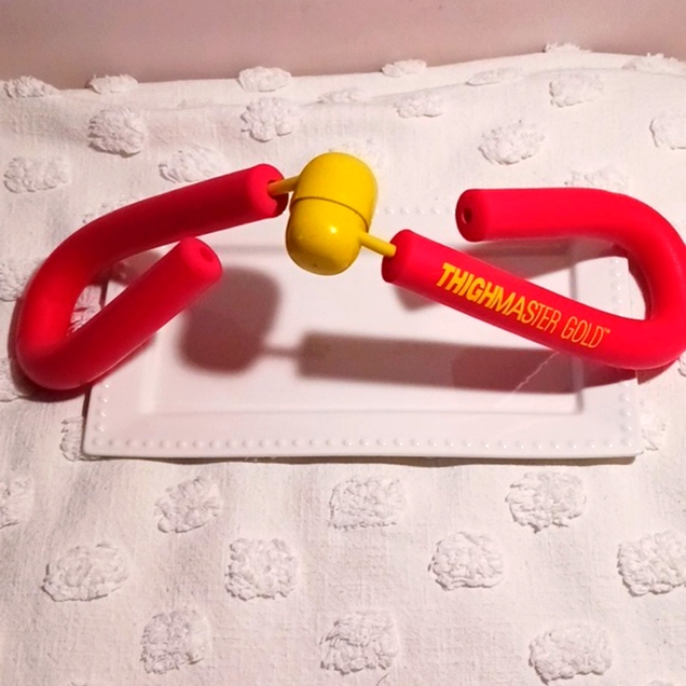 *New* Vtg. Suzanne Somers Authentic Thighmaster Gold Gem